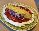 Une image de l'étape 11 de Salade composée au concombre,tomates,oignon rouge,feta et citron confit.