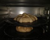 Foto del paso 7 de la receta: Pan de muerto relleno de queso crema y chocolate abuelita