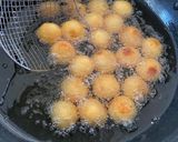 A picture of step 8 of Mawa gulab jambu.