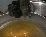 A picture of step 4 of Flower Chakli achumuruku.