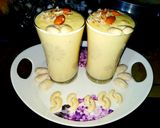 बादाम मिल्क शेक (badam milkshake recipe in marathi) रेसिपी स्टेप 5 फोटो 
