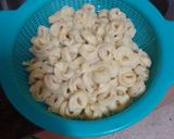 Foto del paso 1 de la receta: Tortellinis rellenos al queso con salchichas