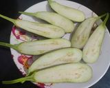 A picture of step 3 of Baingan Lonje.