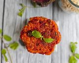 A picture of step 5 of Beetroot Oats Tikki.