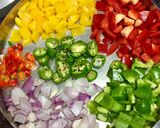 A picture of step 4 of Veg. Italian Pizza.