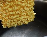 Foto langkah ke 1 dari resep Mi Goreng Kampung / Mi Goreng Hajatan.
