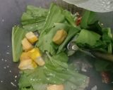 Foto langkah ke 4 dari resep Tumis Tahu caisin wijen.