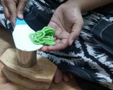 Foto langkah ke 7 dari resep Petulo kuah santan a.k.a putu mayang.
