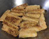 A picture of step 2 of Tofu Wrapped in Beancurd Sheets.