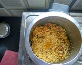 मूंग दाल खिचड़ी (Moong dal khichdi recipe in Hindi) रेसिपी चरण 4 फोटो