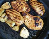 A picture of step 2 of Peri Peri Chicken Steak.