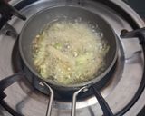 A picture of step 4 of Dal Palak Tadka.