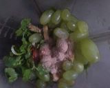 A picture of step 2 of Grapes Chutney.