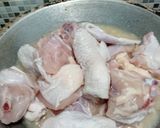 Foto langkah ke 2 dari resep Garang Asem Ayam (Pakai Santan dan Daun Pisang).