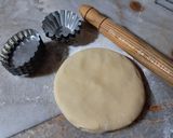 Une image de l'étape 3 de Tartelettes fleurs à l'abricot ☕.