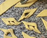 Une image de l'étape 3 de 🥟🍡🍢Bugnes recette de grand-mère 👵.
