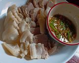 รูปขั้นตอนการทำที่ 3 ของ หมูสามชั้นต้มเกลือ 🐖กับน้ำพริกเกลือเฮงเฮงเฮง