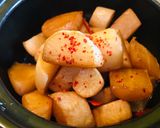 Hình bước làm 3 của món Củ cải 1 nắng kho tương