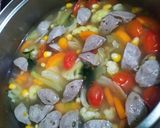 Foto langkah ke 4 dari resep Sop Sayur Bakso.