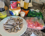 Foto del paso 1 de la receta: Paella con boquerones, plato de Semana Santa