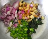 A picture of step 2 of Kanda Batata Poha.
