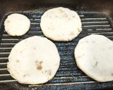 Foto del paso 4 de la receta: Arepas de Chicharrón (Torreznos)