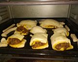 A picture of step 5 of Aloo & corn puff.