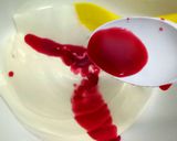 Hình bước làm 3 của món Bánh Bông Lan Cuộn Red Velvet