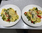 A picture of step 5 of Tomato, basil and lemon pasta.