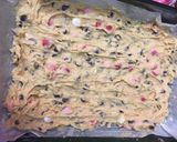 A picture of step 8 of M&M Cookie Bars.