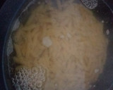 Foto del paso 1 de la receta: Pasta de macarrones al blanco y amarillo