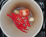 Foto langkah ke 6 dari resep Ayam Hongkong dan Sambal Jahe.