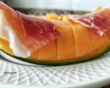 Foto del paso 4 de la receta: Melón con jamón