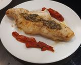 Foto del paso 4 de la receta: Tintorera a la plancha con Piquillos y Pesto