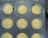 Foto del paso 6 de la receta: Magdalenas 🧁 de limón y coco rellenas de leche condensada