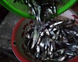 Foto langkah ke 3 dari resep Teri Goreng Crizpy.