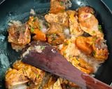 A picture of step 4 of Mughal chicken curry.