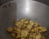 A picture of step 2 of Gatta pulao.