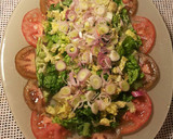 Foto del paso 6 de la receta: Ensalada imperial de tomates con pulpos al ajillo