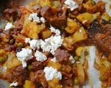 A picture of step 7 of Dry purple Cauliflower bhaji.
