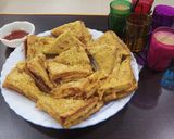 A picture of step 10 of Cutting chai & bread pakoda with left over sabji.