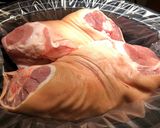 A picture of step 2 of Crockpot Pulled Pork 🥘.