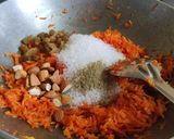 A picture of step 2 of Creamy gajar halwa.