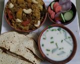 A picture of step 10 of Navratna Shahijahani Khichdi.