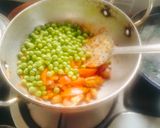 A picture of step 5 of Gajar Matar Aloo ki sabji 😋😋.