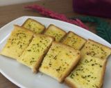 Foto langkah ke 5 dari resep Garlic Bread Roti Tawar.