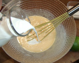 Foto del paso 2 de la receta: Flanes de coco con aroma de lima