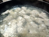Bola daging anti ribet