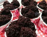 Foto langkah ke 4 dari resep Bolu kukus coklat, moist, lembut (tanpa telur, tanpa mixer).