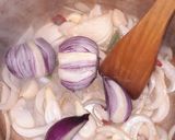Foto del paso 2 de la receta: Carne Mechada con Puré